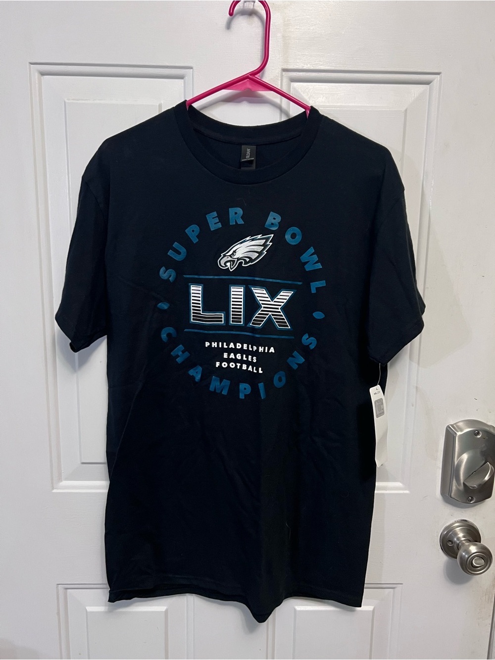Philadelphia Eagles Super Bowl LIX Champions Shirt  M Gildan Heavy Cotton NWT